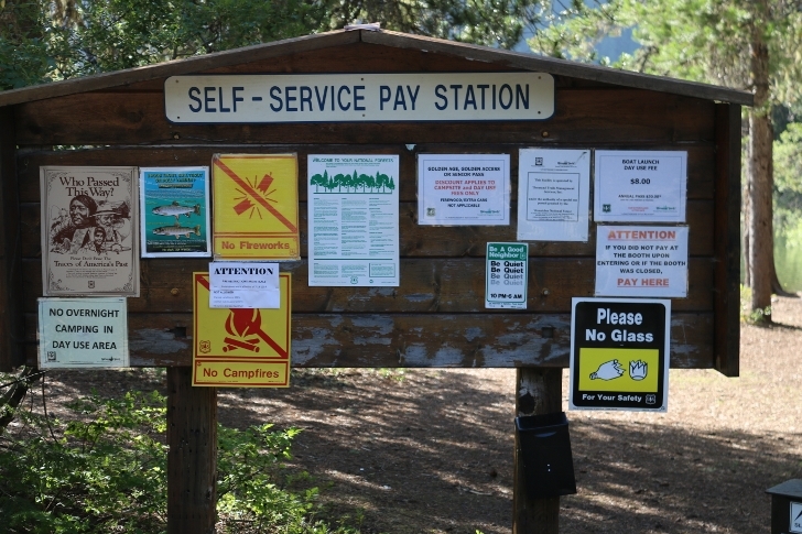 Camping in Washingtons Kachess Campground.